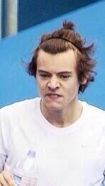 tomlinsondrug's tweet photo. hsh http://t.co/1TMcGrePrt