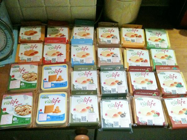 VeganFoodMag's tweet photo. thank you @ViolifeInc for sending us samples of your cheese - we look forward to reviewing! http://t.co/gk2XKhEs7F http://t.co/PDKcGI87rZ