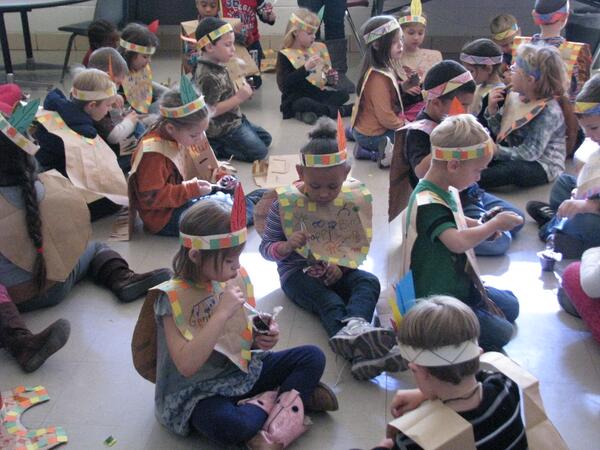 HardinBurk's tweet photo. #littleindians #kinderfeast http://t.co/IujSVwxQGW