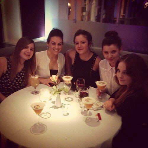 DeleanorHQ's tweet photo. El and friends! :) http://t.co/U03j4bu3zP
