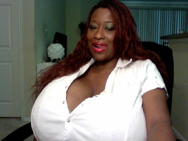 Pic of me on cammodels http://t.co/n2NUJfCPhV<a href="/tag/mvsales"class="tags"><span>#mvsales</span></a>