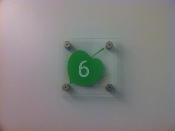 Kathelijn78's tweet photo. Arjan heeft @lokaalzes in Oisterwijk voor het eerst zangles gegeven. Leslocatie Oisterwijk begint te lopen #trots http://t.co/2G45Img9h8