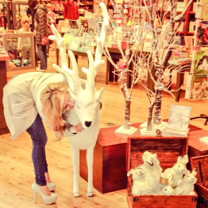 I saw a little reindeer... I had to kiss it 
☺ ? ?

#holidays #love #happiness #Adventure #childlike