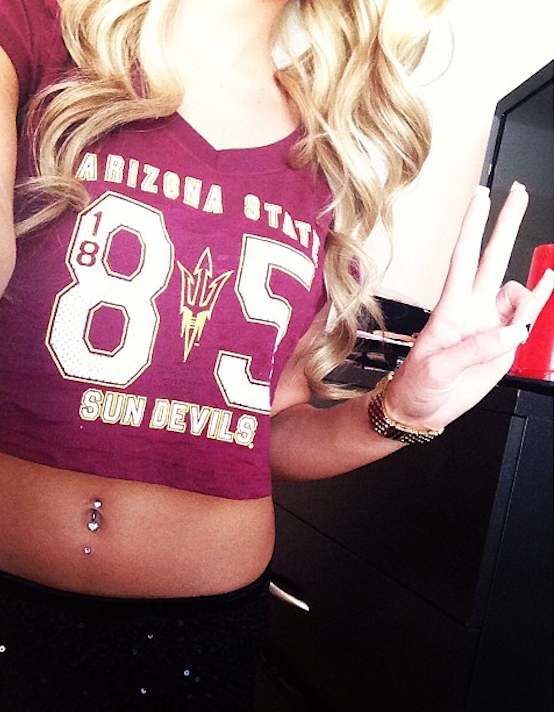 SunDevilBoobs's tweet photo. "#ForksUp" http://t.co/t62uAxcdQT