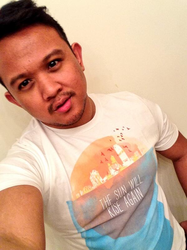 Carlo_Calma's tweet image. Awesome shirt by @threadless benefitting #ArchitectureForHumanity/Typhoon Haiyan survivors #bangonPilipinas