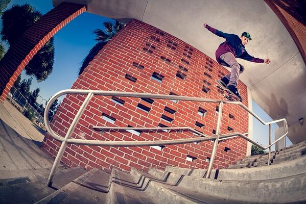 nyjah's tweet photo. Gap back noseblunt. My @dcshoes part drops on the @thrashermag website tonight at midnight!!! http://t.co/BXaJ9FqRSD