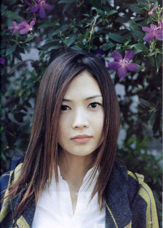 20seisyun's tweet photo. YUIを応援するためにリツート！　https://t.co/9A0l9wseB3