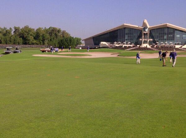 _louisesimpson's tweet image. lovely brisk walk with the team this morning #Divoting