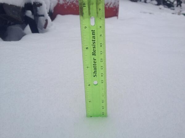 DopplerChase's tweet image. @NWSBUFFALO just about 4 inches of snow in Sanborn,NY #snowtotal #stormspotter