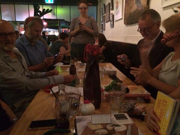 Santelli_Chong's tweet image. 