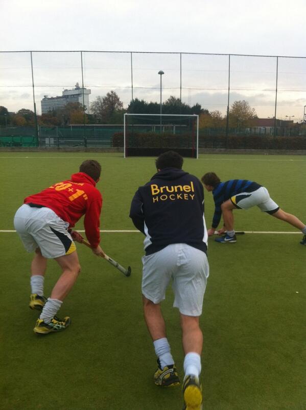 BUMHCXI's tweet photo. Luke Smithard,Alex Coyle and Andy Round practising short corners  @LukeJSmithard @ACRound @Alex_Coyle_ #brunelhockey http://t.co/ATotxJRwEG