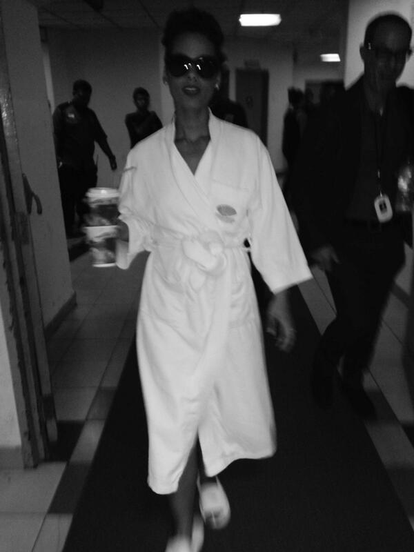 Alicia Keys tweet media