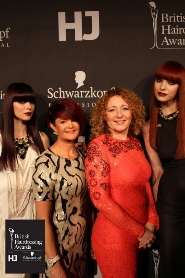 Clairetimlin1's tweet photo. British hairdressing awards#@hji @melenietudor http://t.co/FUFdEN1cdy
