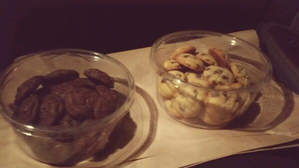 foozbakery tweet picture