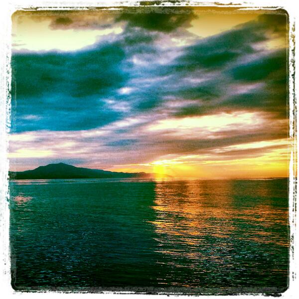 Nate8u2's tweet photo. @BakersBchCottag #fall #santabarbara http://t.co/SFt174B8IZ
