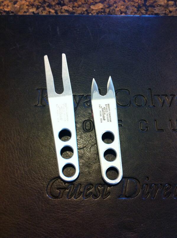 MacMcGolf's tweet image. @ScottyCameron divot tool well used by @jksmaldon amazingly worn right out.  #retooled @TitleistCA @RoyalColwoodGC