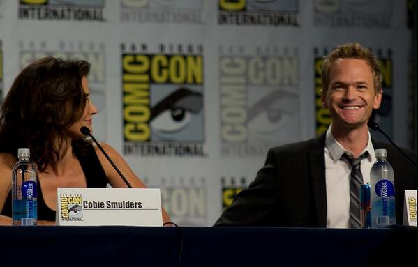 infinitelycobie's tweet photo. HIMYM #networktvcomedy #PeoplesChoice http://t.co/EVUC14NfSH
