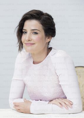 infinitelycobie's tweet photo. HIMYM #networktvcomedy #PeoplesChoice http://t.co/KOlWzJFpVm