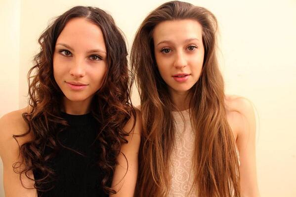 Kayrener's tweet image. The years almost over! @aliciaruberto and I shooting earlier in the year! #aliciaruberto #models #marykateandashley