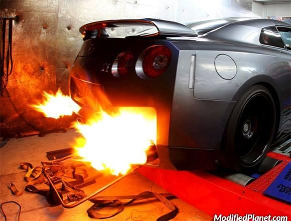 bysbnd_'s tweet photo. "@FalkenTire: How do you keep warm during the #winter months? http://t.co/TJB0qoApSt"