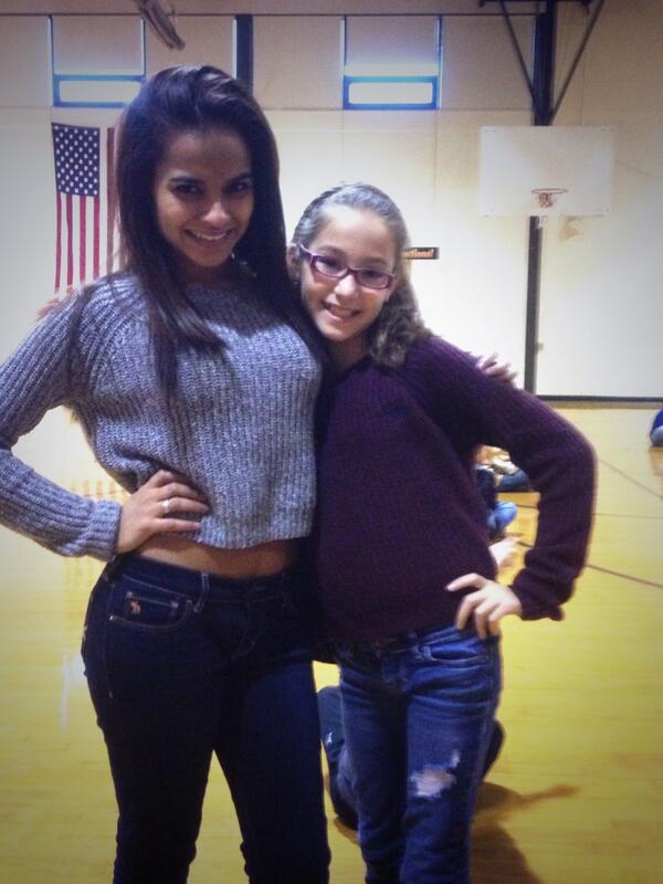 itsnirmz's tweet image. How cute are we!!! My ASP baby and I are matching!! #samesweater #differentcolor #A&amp;amp;F