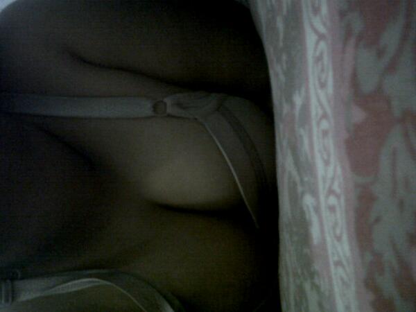 cewekdudud's tweet photo. #today #Realava http://t.co/9ShE2WjYgk