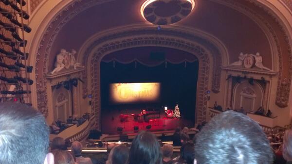 AllPointsWestBC's tweet image. There&apos;s nothing like #vinylcafe.