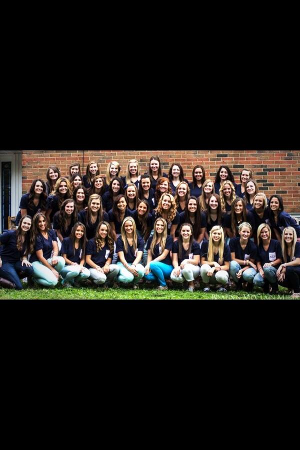 emmcurtis's tweet image. My pledge class &amp;gt; #Fall2012 #FuzzieAndReckless @AXiD_betatau