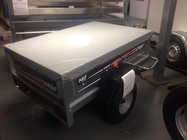 _Just_Di_'s tweet image. Spotted this beauty @tamartowing, would def get all my camping gear in this! Want one! #plymouth