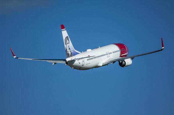 asalar's tweet photo. Norwegian establishes a new base in Barcelona and launches several new routes http://t.co/OFA26xrLZc http://t.co/0XP7wAKjUf