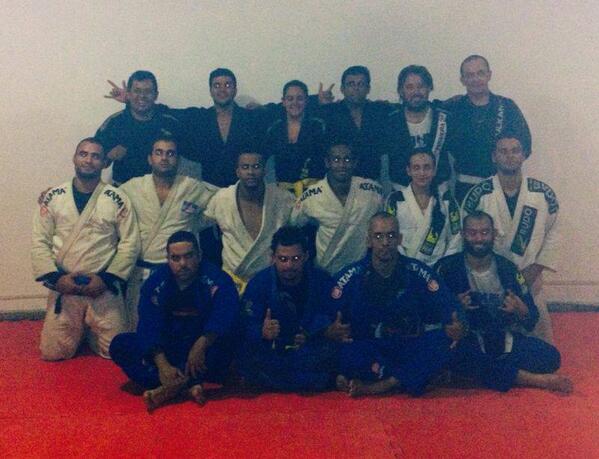 yurimjj's tweet photo. Treino excelente obrigado pablito!
 (((*G U J J*))) GLADIO UNIÃO JIU JITSU / MAMUTE TEAM, Ossssssss! http://t.co/5tdXo4SbNP