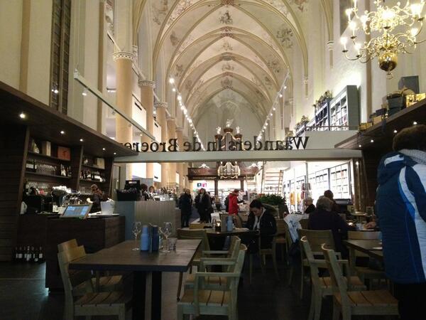 We zijn er zo trots op.... <a href="/indebroeren/">Waanders</a>