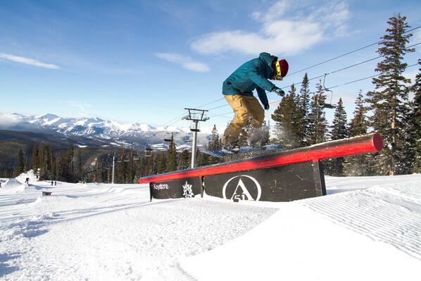 Snowboardermag's tweet photo. .@Mariefranceroy has been lapping the @KeystoneMtn park! More photos from your fav parks here: http://t.co/9TYhtz91Oo http://t.co/1ngToJiEFx
