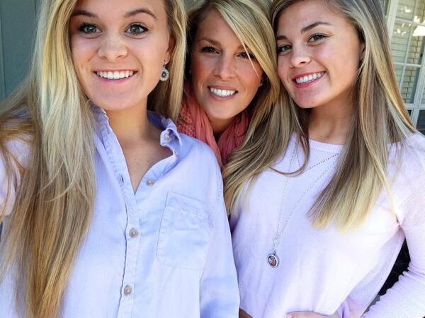 bridgitdaly's tweet image. Happy Thanksgiving