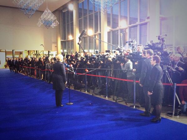 LRTenglish's tweet photo. @Grybauskaite_LT  jau eteryje #es2013 http://t.co/3rwZCalVXD