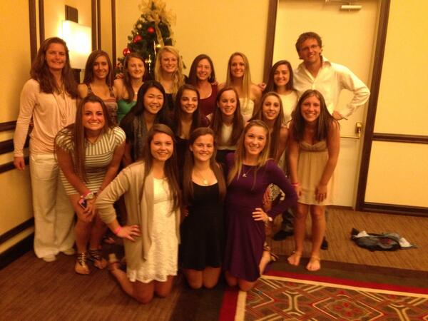 flock_0f_SIEGEL's tweet photo. im thankful for each and every one of my @tdfhbitchez #secondfamily http://t.co/C1fXPtVH8n