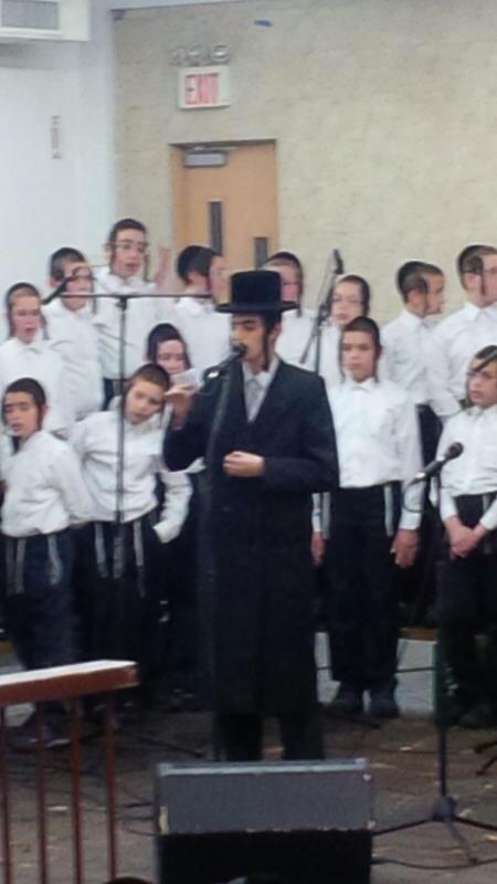 Satmar Headquarters (@hqsatmar) on Twitter photo Here sensational soloist <a href="/MottySteinmetz/">Motty Steinmetz</a> sings w/Satmar choir 2nd night #Hanukkah Grand Rabbi Aron candle Lt Here sensational soloist <a href="/MottySteinmetz/">Motty Steinmetz</a> sings w/Satmar choir 2nd night #Hanukkah Grand Rabbi Aron candle Lt