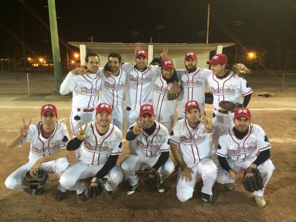 aletil's tweet photo. HighRollers!!!! Bicampeones #2 @DiegoEspada @rod_delgado @enriquechz @Quesoss @CheboGZ @PonchoCampaG @focavira http://t.co/dJsv2ivUCE