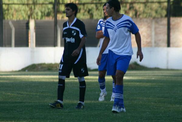 pipigonzalez7's tweet photo. Lindos recuerdos con mi amigo @ezzegarcias !!! http://t.co/PCn11UJ076