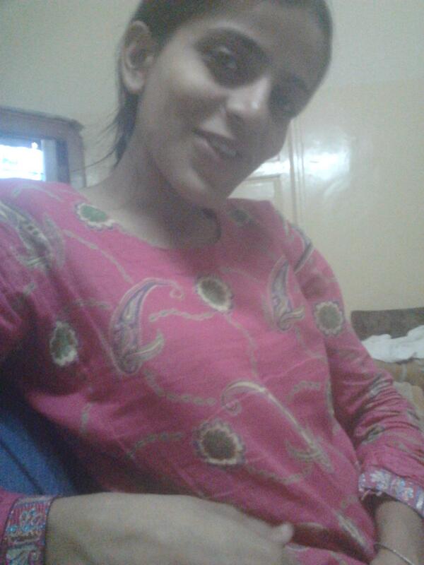 LAHORESEX1's tweet photo. http://t.co/B5LVaLjOx3