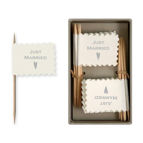 Paper_Cafe's tweet image. Pop in for crafty ideas so make your special that more amazing #weddingideas #smallflags