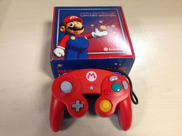 nintend0mag's tweet photo. Why not grab a token of Mario's past? RT to win this limited edition GC controller! Closes at 3pm #SuperMario3DWorld http://t.co/JvMjXATz7X