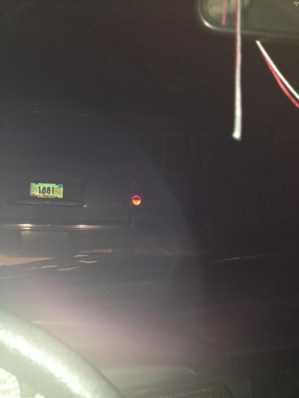 kelanthemachine's tweet photo. LIVE TWEET waiting outside tynes house @tyneoberlander http://t.co/7svI1kMDdw