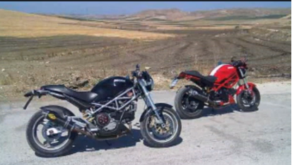 InstinctMonster's tweet photo. Monster Tales: Best of Friendship. DesmoPassion - On the Sicilian roads DesmoNereide82 - Italy http://t.co/NxjASCkeJI http://t.co/prNSRRW3II