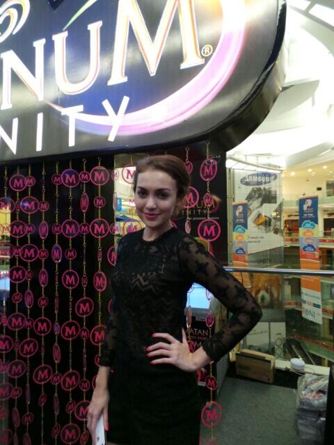 riantic's tweet photo. ♥RT @MyMagnumID: @riantic at the #MagnumInfinityID lounge. Havin fun on our afterparty while enjoying Magnum Infinity http://t.co/CmUpqwtusx