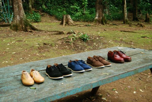 Availablshoes's tweet photo. Mau sepatu design Import dengan harga Lokal? Follow @Availablshoes -IG: StoreAvailable CP: 27F1B155// 082121944270  http://t.co/1tUBNpE0fd