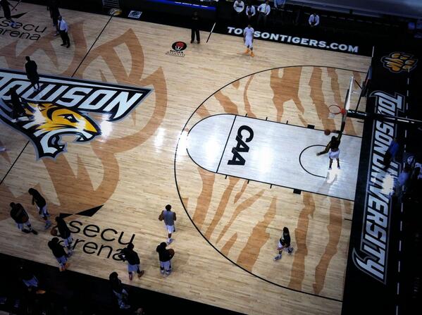 Check out the sweet basketball court for <a href="/Towson_MBB/">Towson Men's Basketball</a>! (via: <a href="/damon_lewis/">Damon Lewis</a>)