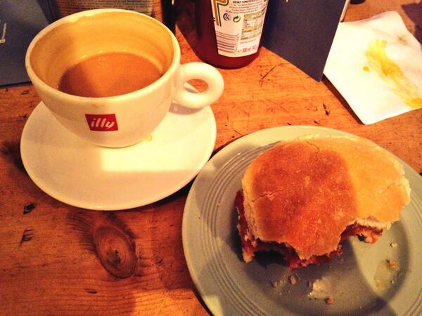 Jamie_Ball's tweet image. Had a great bacon sandwich in @Thepigandpastry today. Ideal Friday afternoon #bishopthorperoad