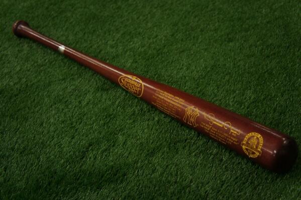 Cut4's tweet photo. Followers to RETWEET are eligible to win a Mariano Rivera retirement bat from @sluggernation. #MLBFC http://t.co/2HD7cC28BX