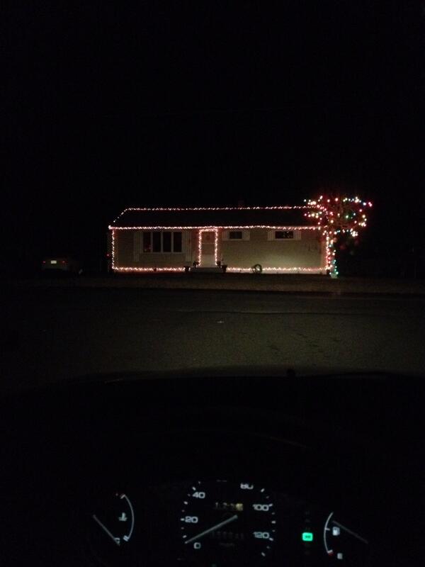 savannahkresge's tweet image. Didn't take long to get christmas decorations up. #geezpeople